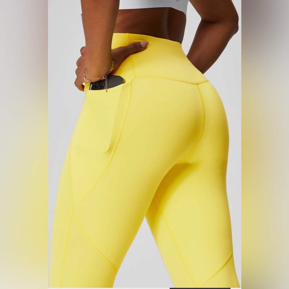 Fabletics Women's High-Waisted PureLuxe Crossover Leggings .Sunny Day XL NWT